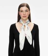 B–R–B Just Spiralling Scarf