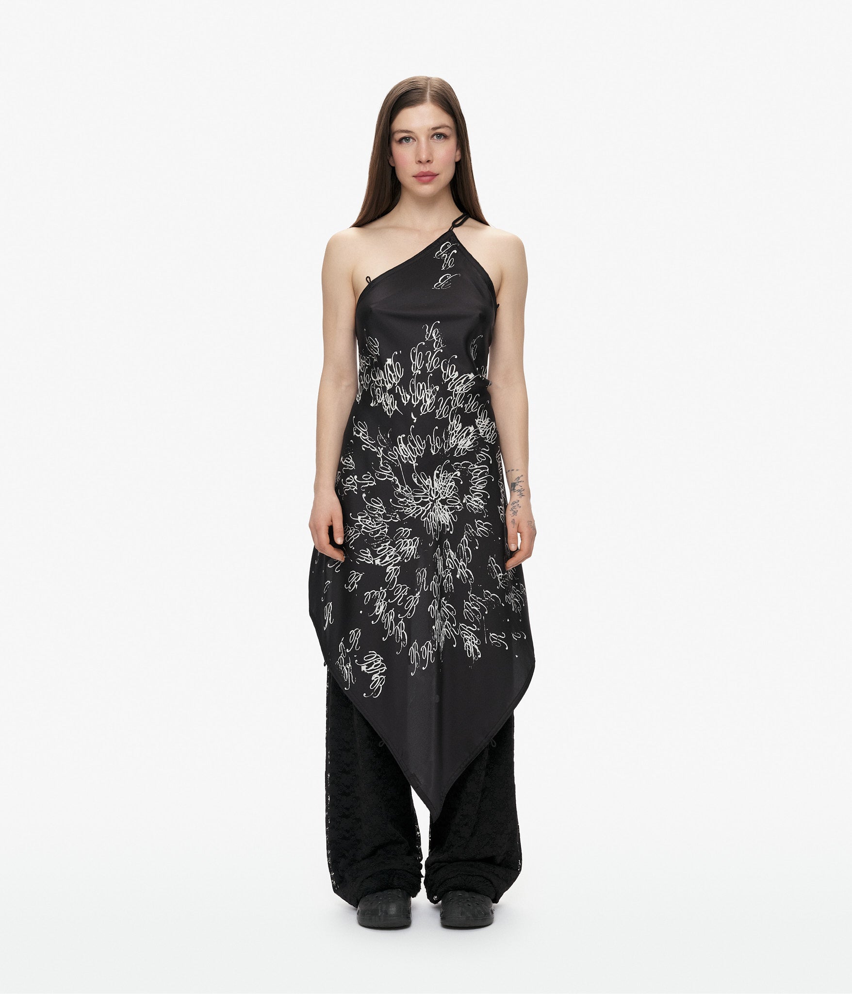 B–R–B Just Spiralling Scarf Top