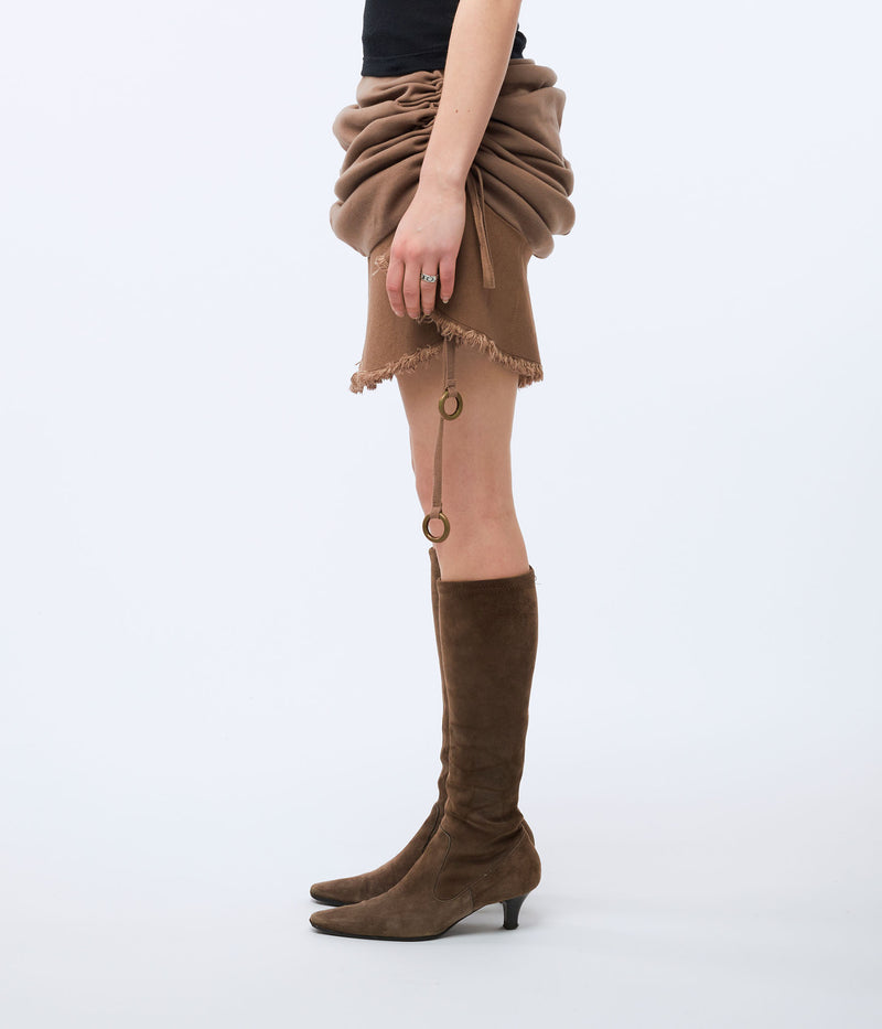 Manipulation Skirt