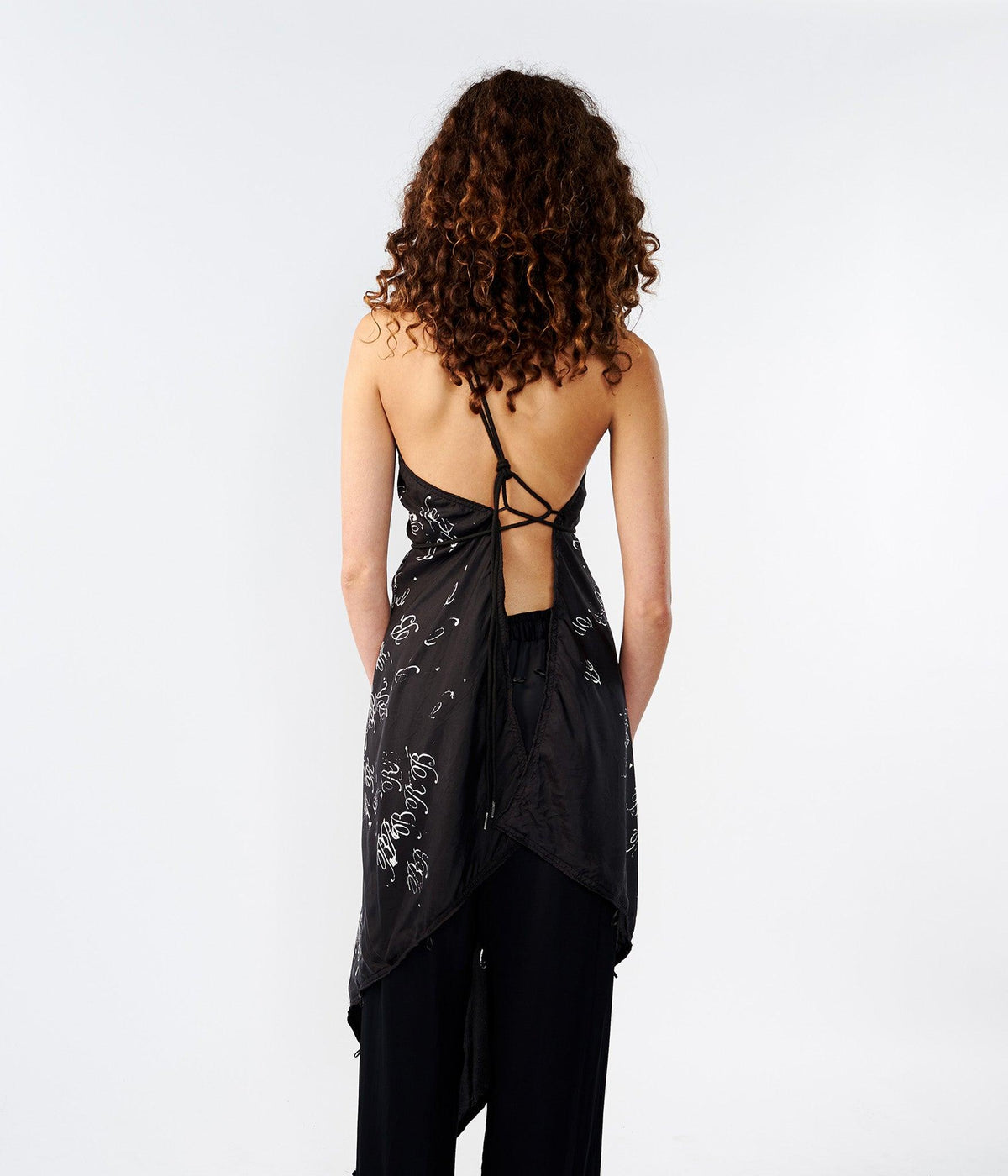 BRB JUST SPIRALLING Scarf Top - Be Right Back